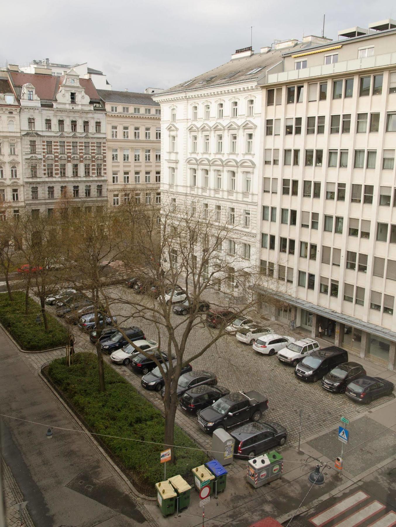 Schweizer Pension Solderer Viena Exterior foto
