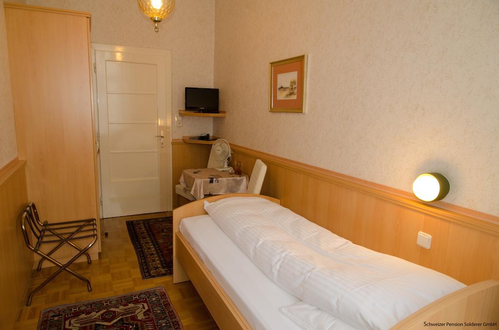 Schweizer Pension Solderer Viena Quarto foto